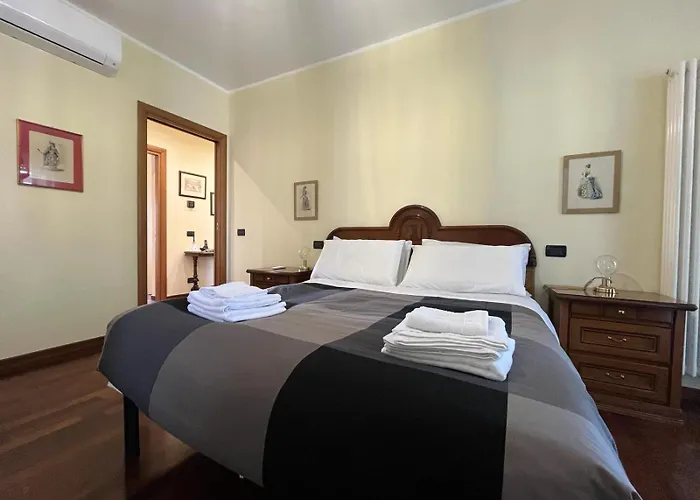 Apartment Appia Nuova Lucrezia *